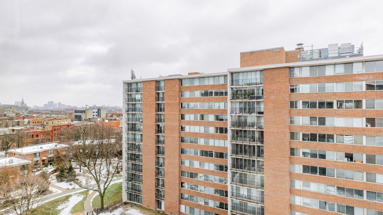 Photo of Outdoor in Near West Side