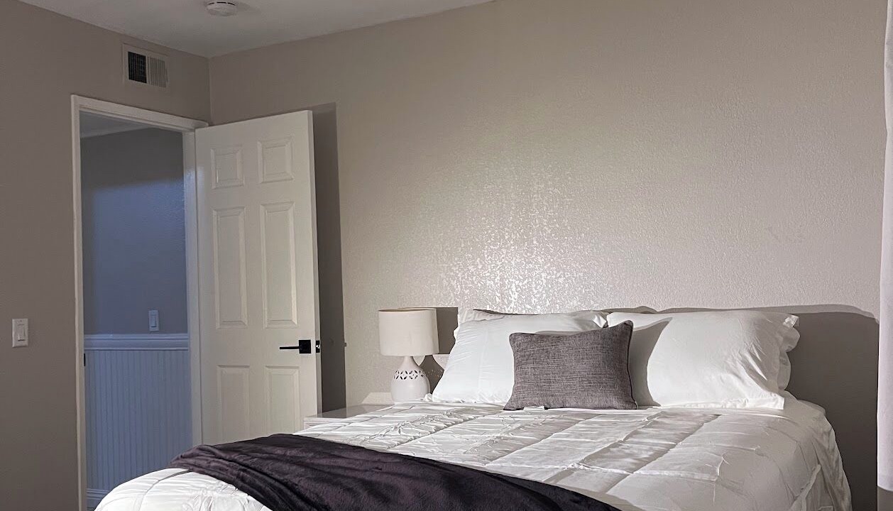 Photo of Bedroom in Orange