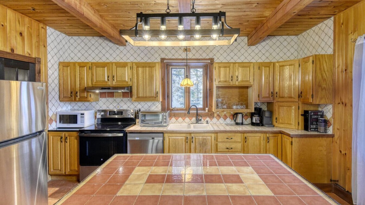 Photo of Kitchen in St-Adolphe-d'Howard