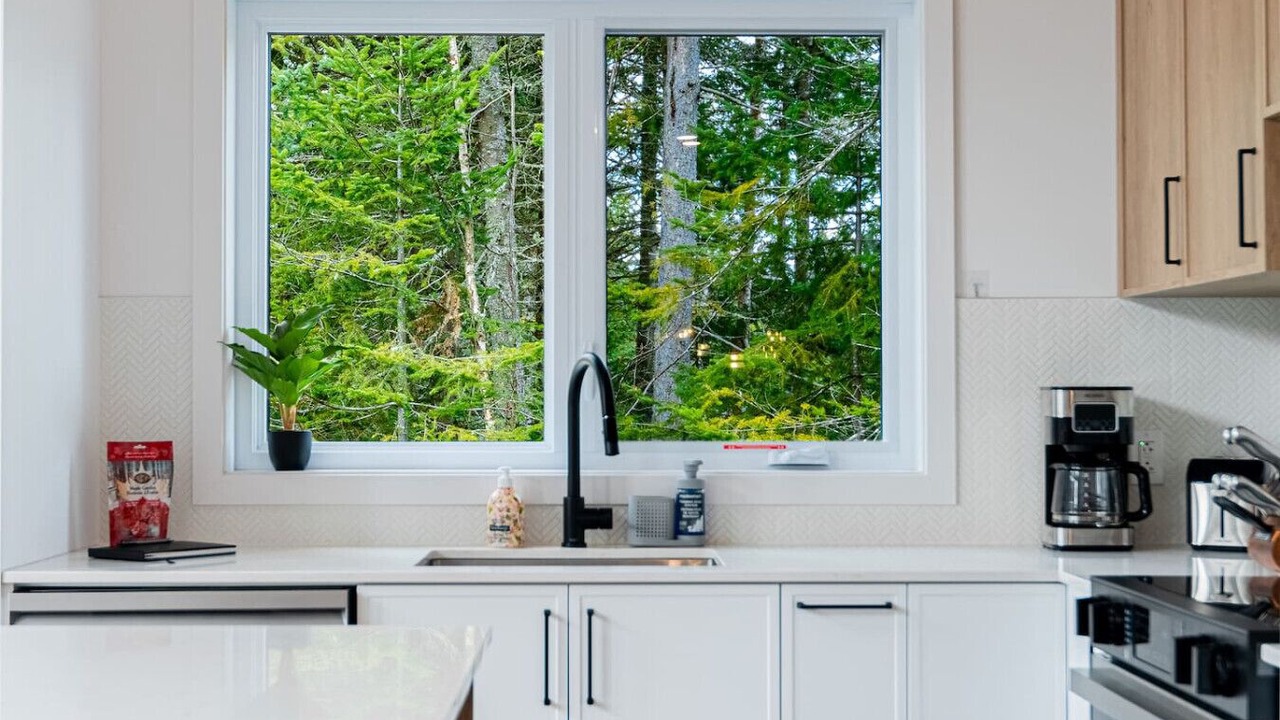 Photo of Kitchen in Lac-Swell
