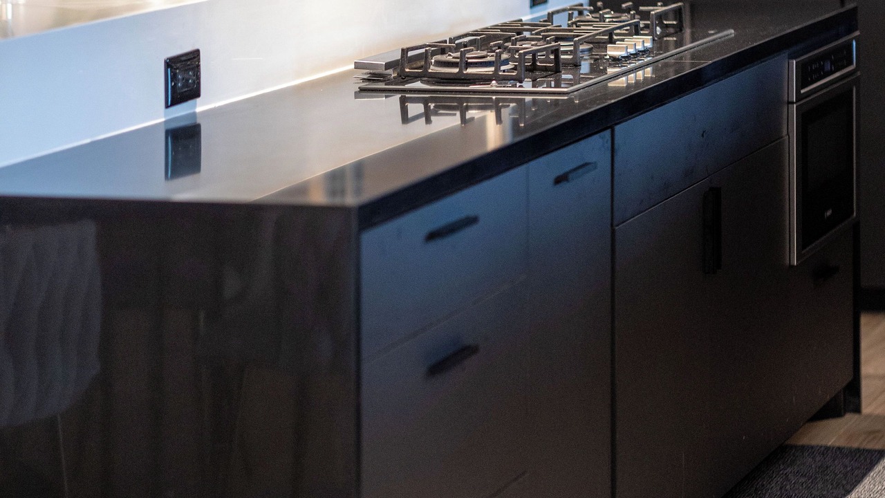 Photo of Kitchen in Woodlake - Briar Meadow