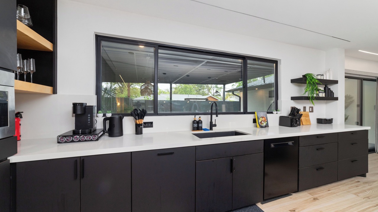 Photo of Kitchen in Woodlake - Briar Meadow