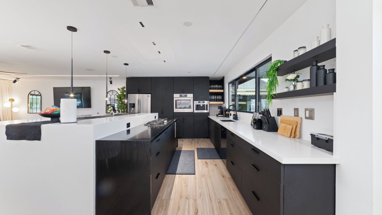 Photo of Kitchen in Woodlake - Briar Meadow