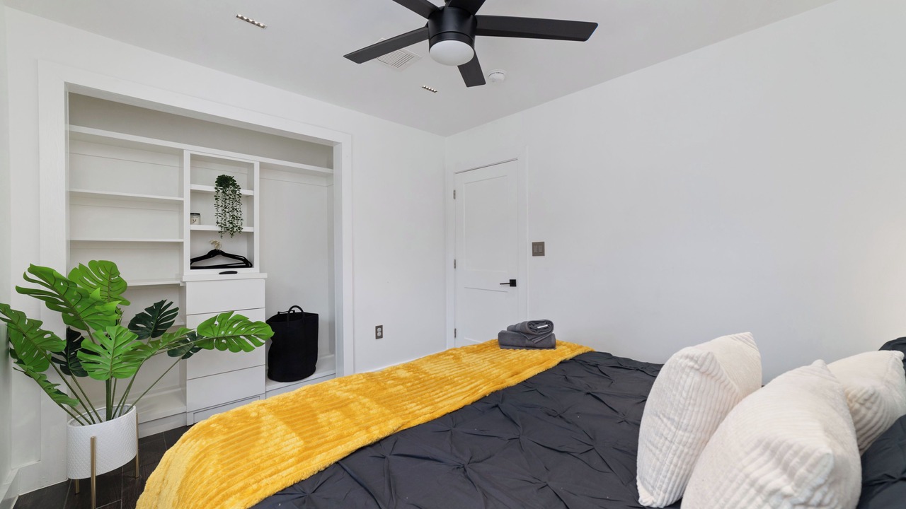 Photo of Bedroom in Woodlake - Briar Meadow