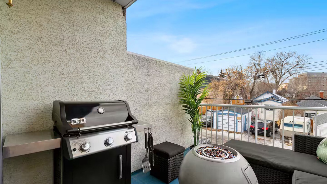 Photo of Outdoor in Sunnyside