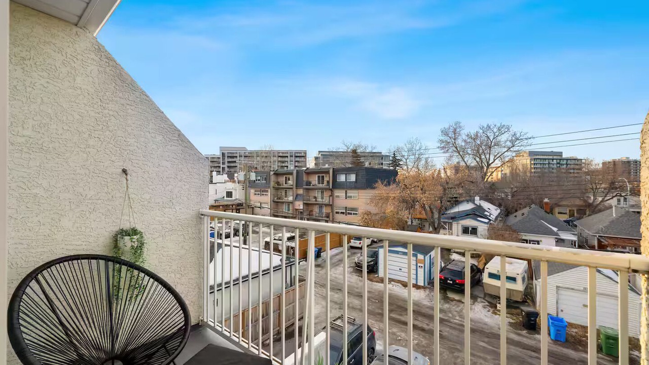 Photo of Outdoor in Sunnyside