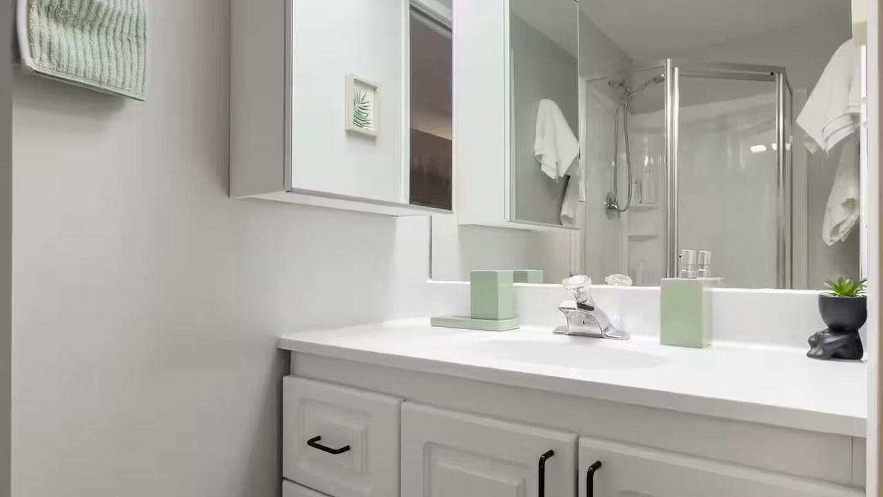 Photo of Bathroom in Sunnyside