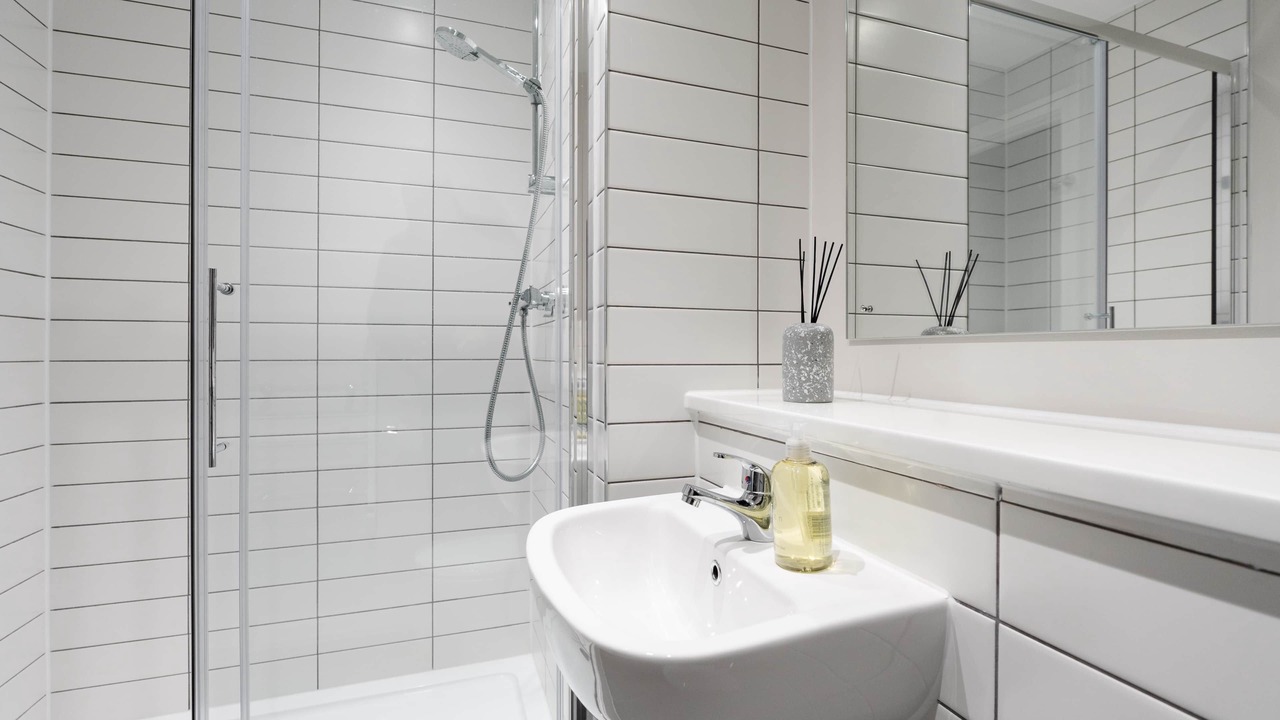 Photo of Others in Everton