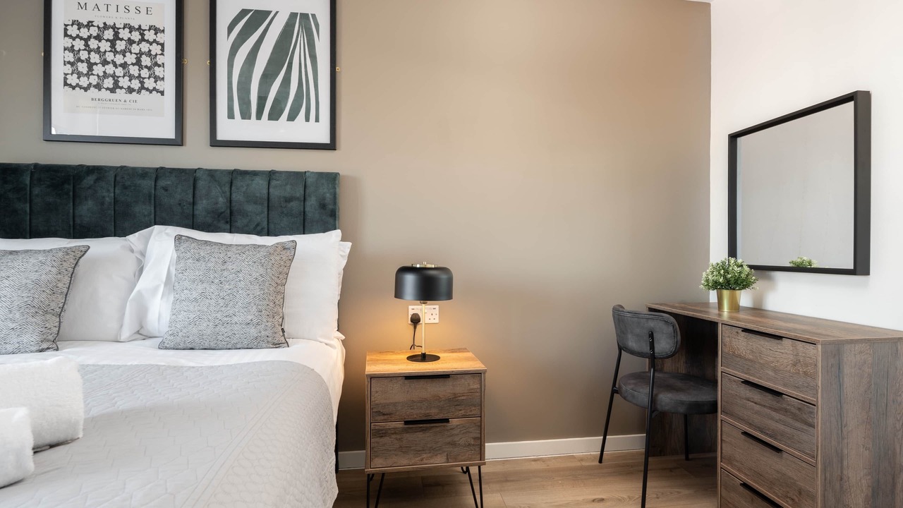 Photo of Others in Everton