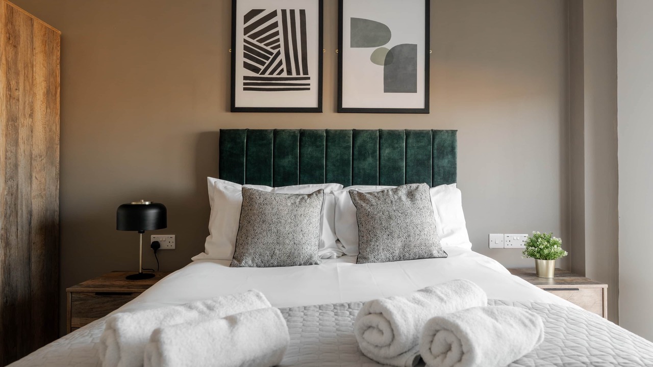 Photo of Others in Everton