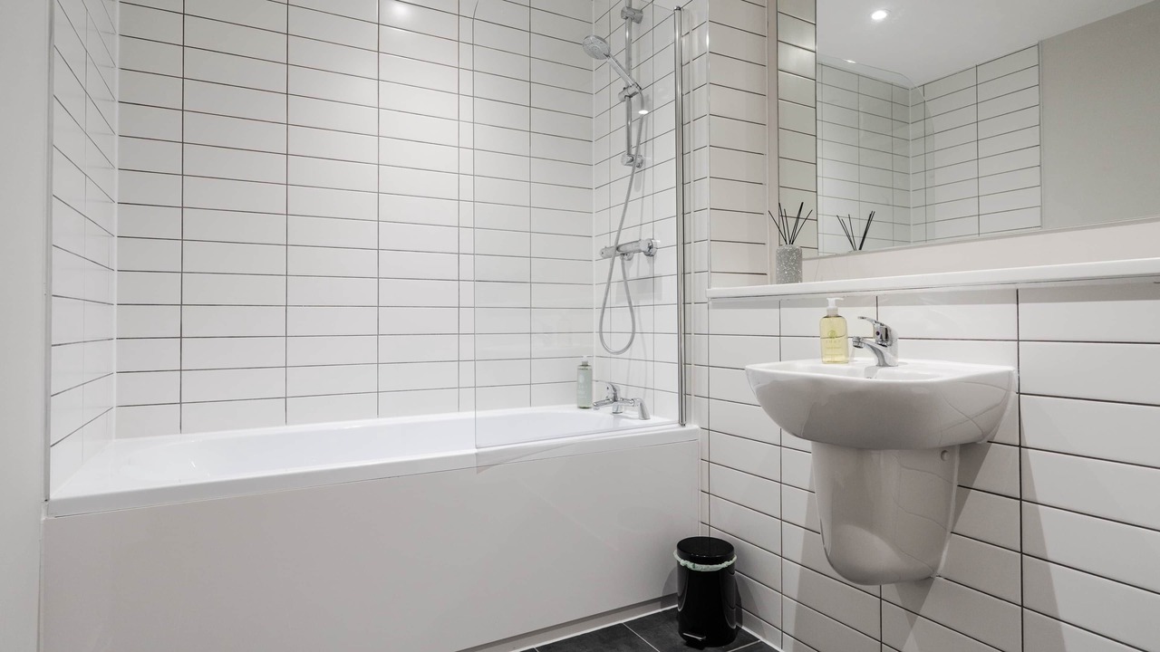 Photo of Others in Everton