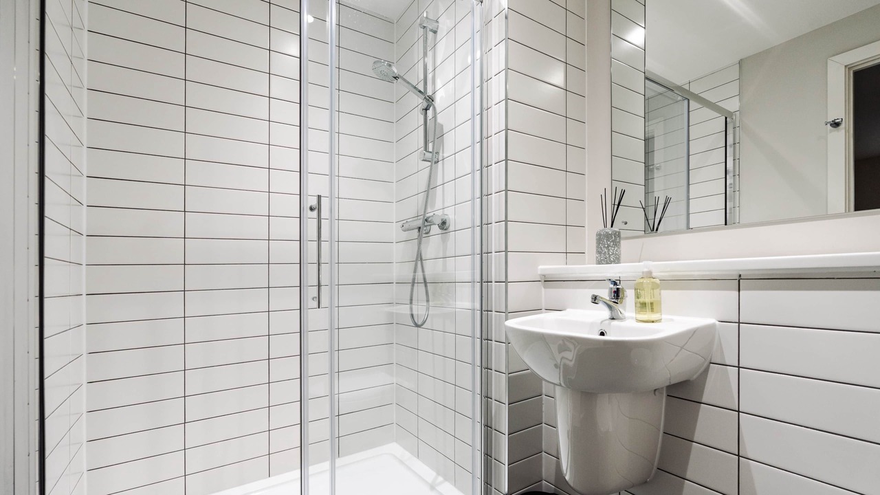 Photo of Others in Everton