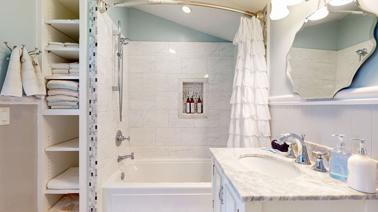 Photo of Bathroom in Fort Bragg