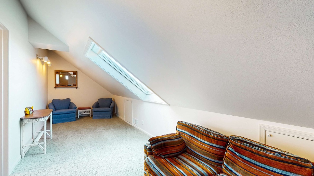 Photo of Livingroom in Fort Bragg