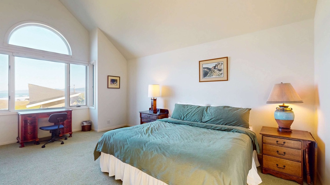 Photo of Bedroom in Fort Bragg