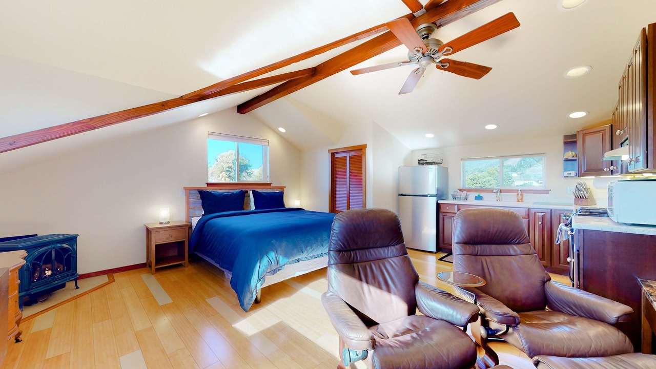 Photo of Bedroom in Elk