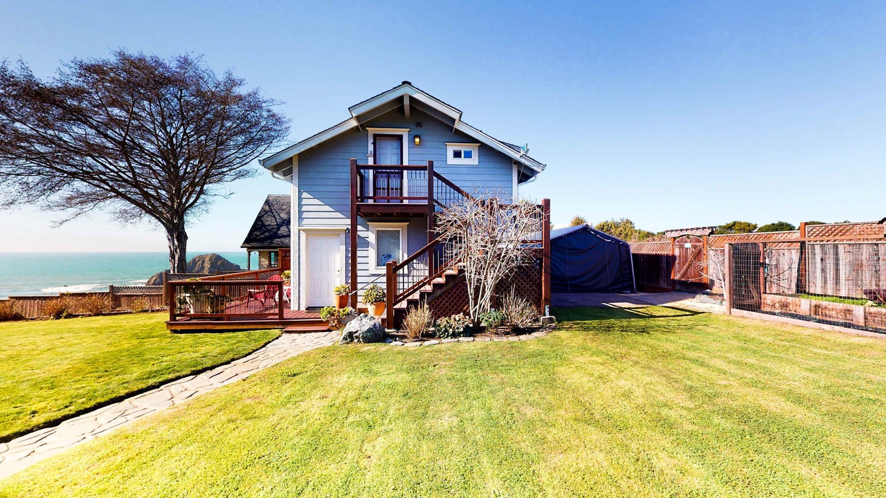 Photo of Outdoor in Elk