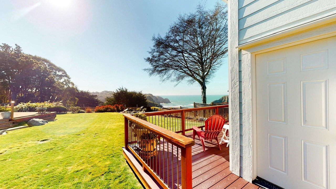 Photo of Patio Balcony in Elk