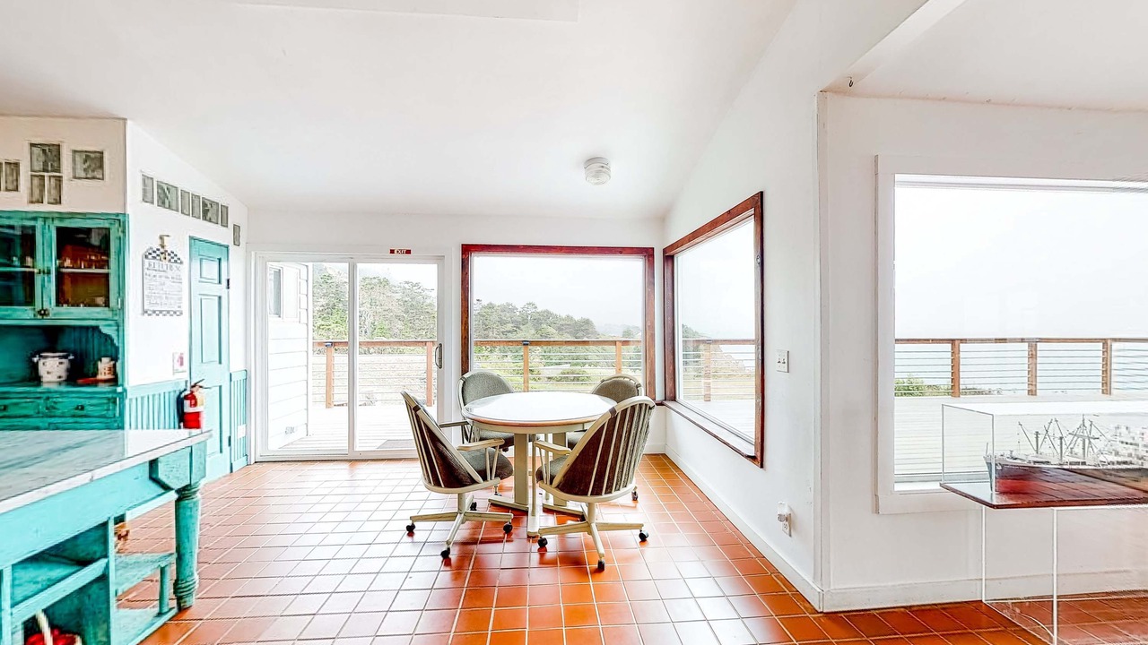 Photo of Others in Elk