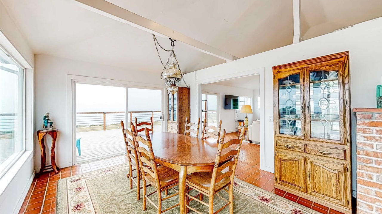 Photo of Others in Elk