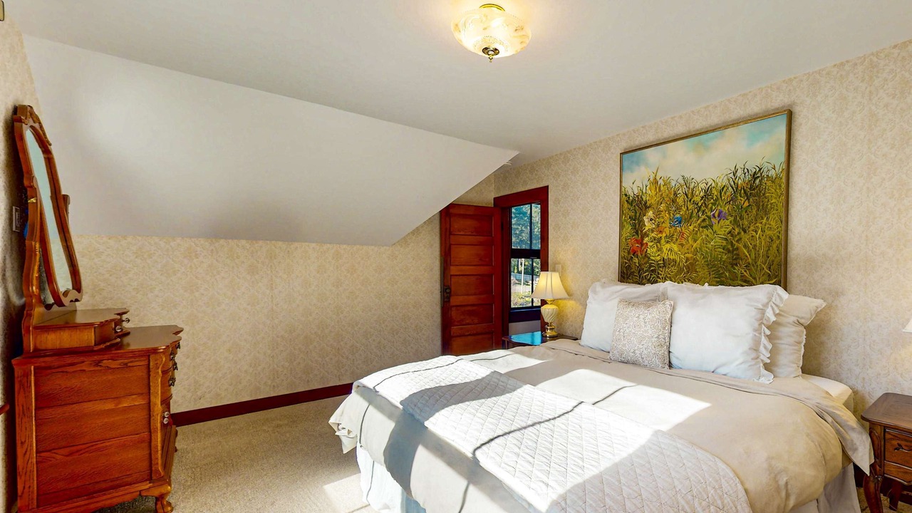 Photo of Bedroom in Mendocino