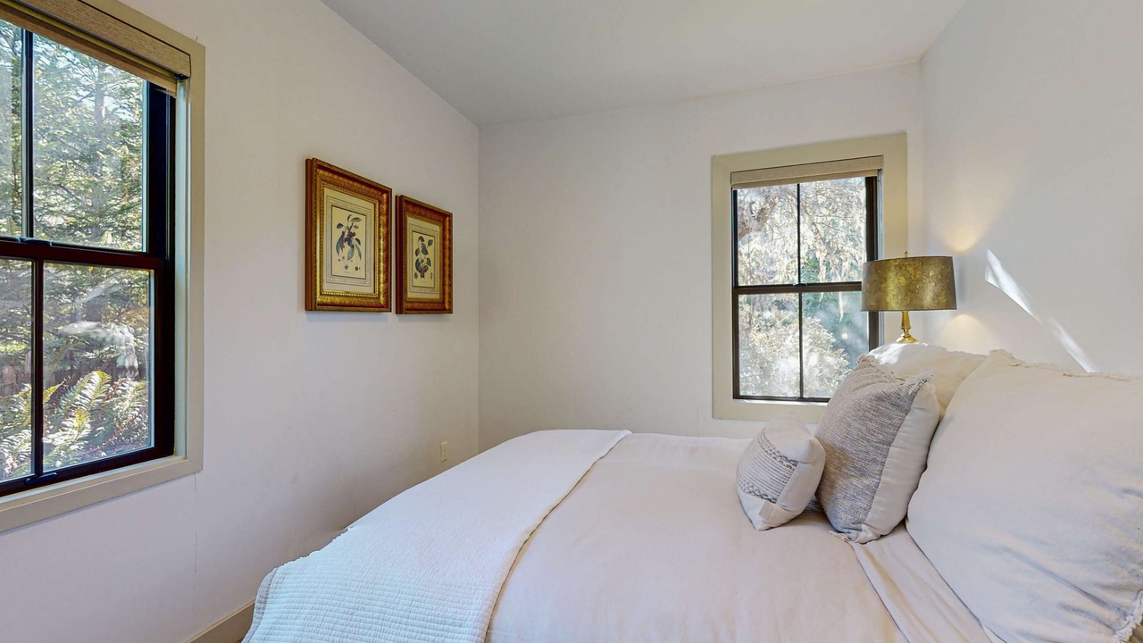 Photo of Bedroom in Mendocino