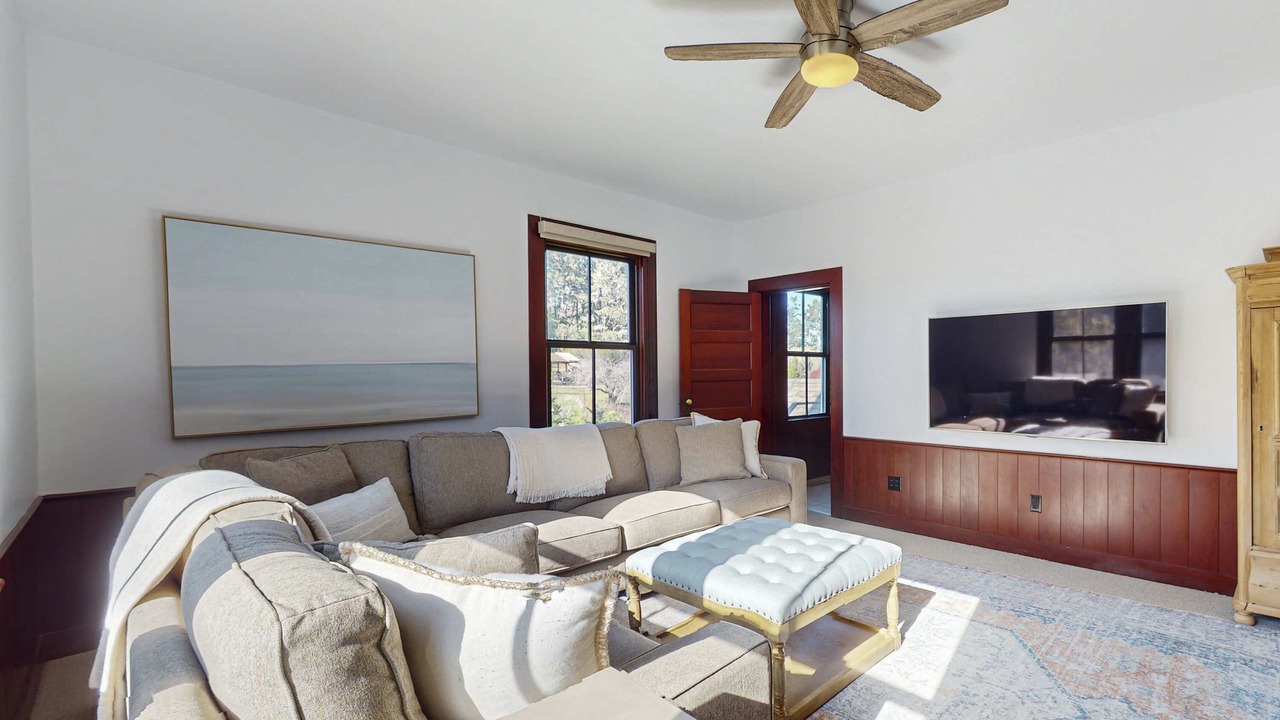 Photo of Livingroom in Mendocino