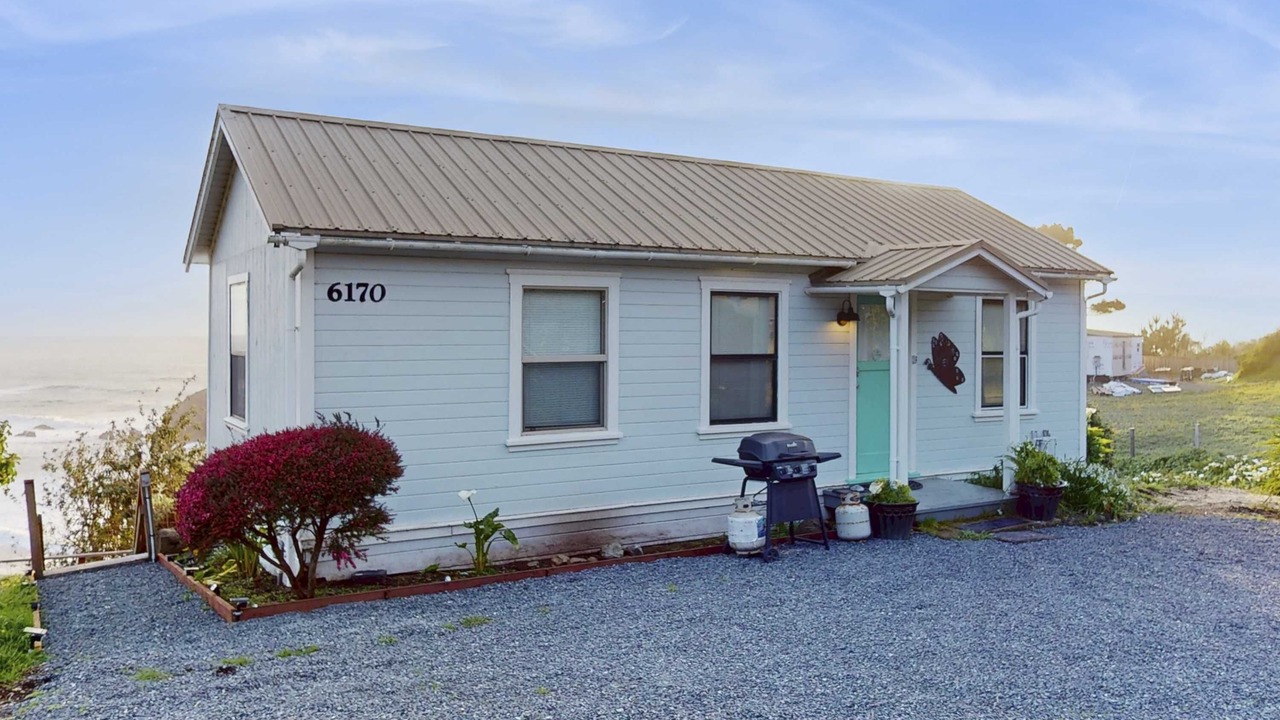 Photo of Outdoor in Elk