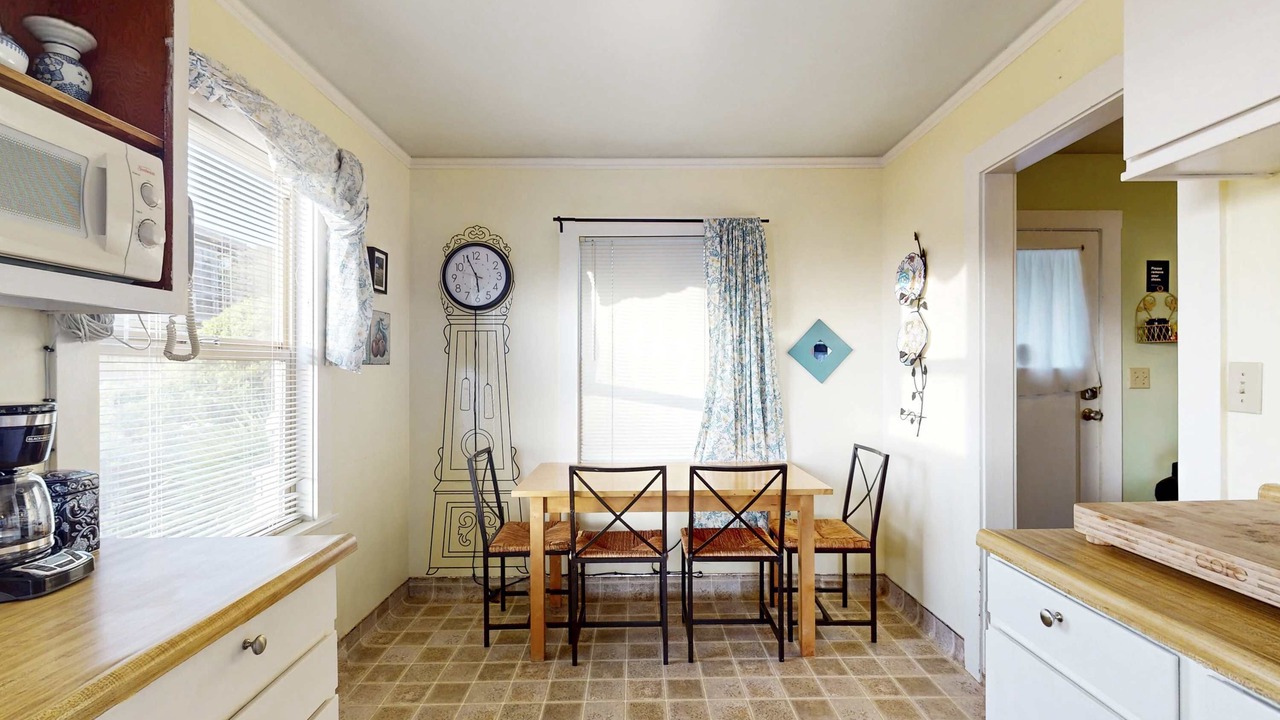 Photo of Kitchen in Elk