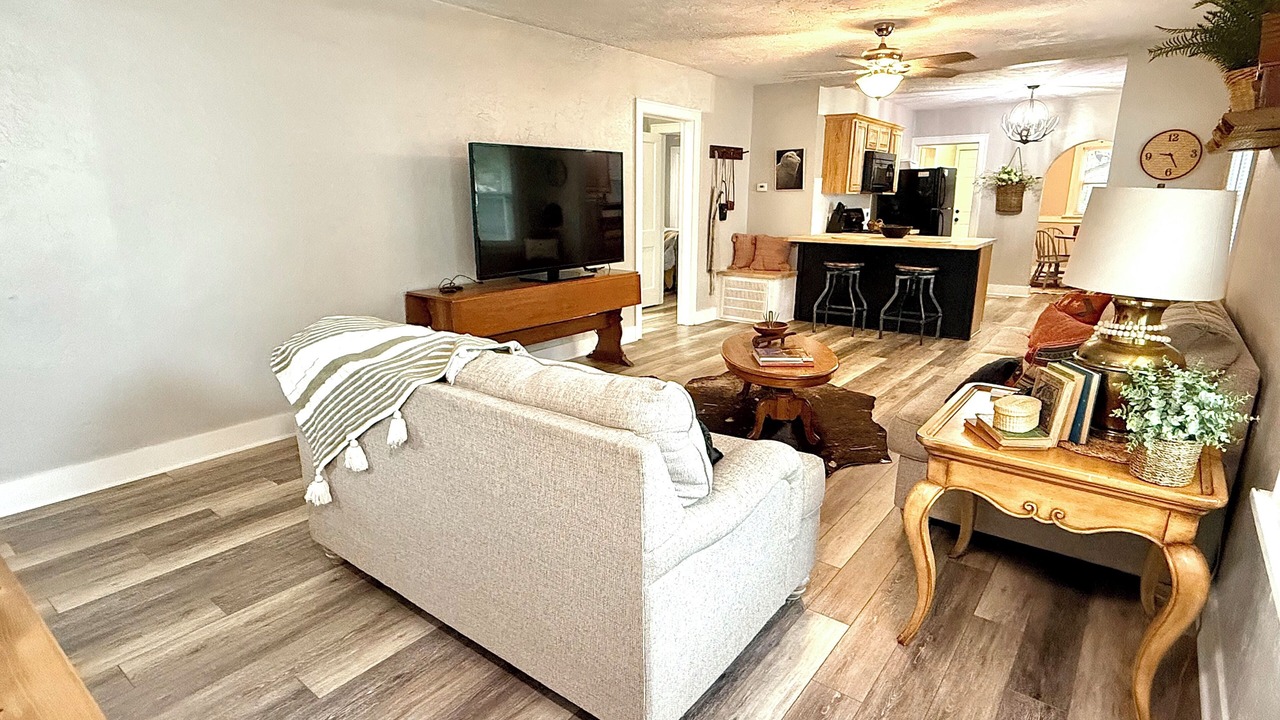 Photo of Livingroom in Ponca City