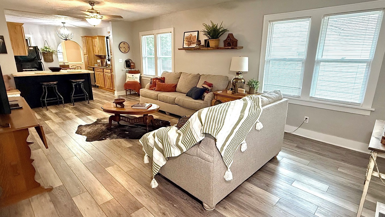 Photo of Livingroom in Ponca City