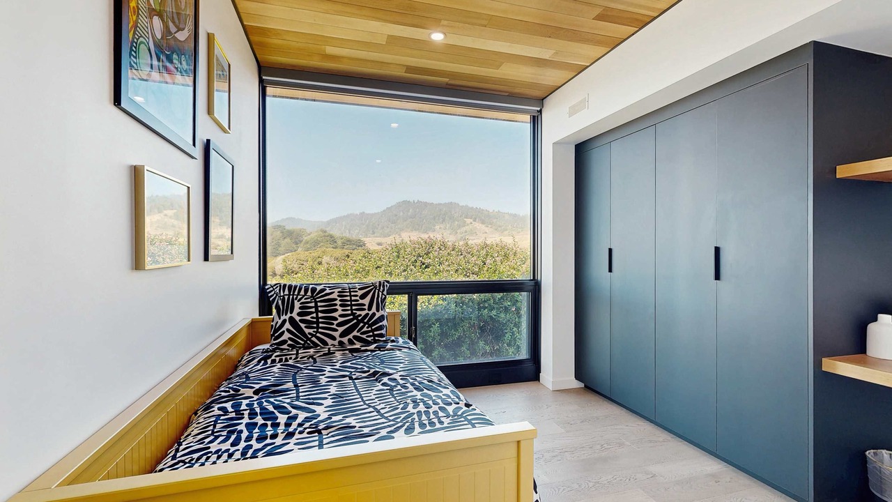 Photo of Bedroom in Fort Bragg