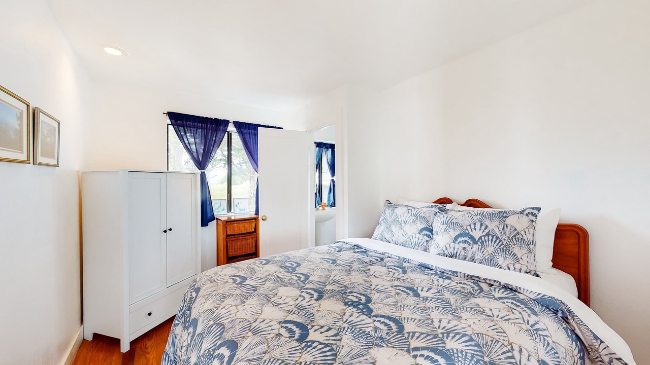 Photo of Bedroom in Elk