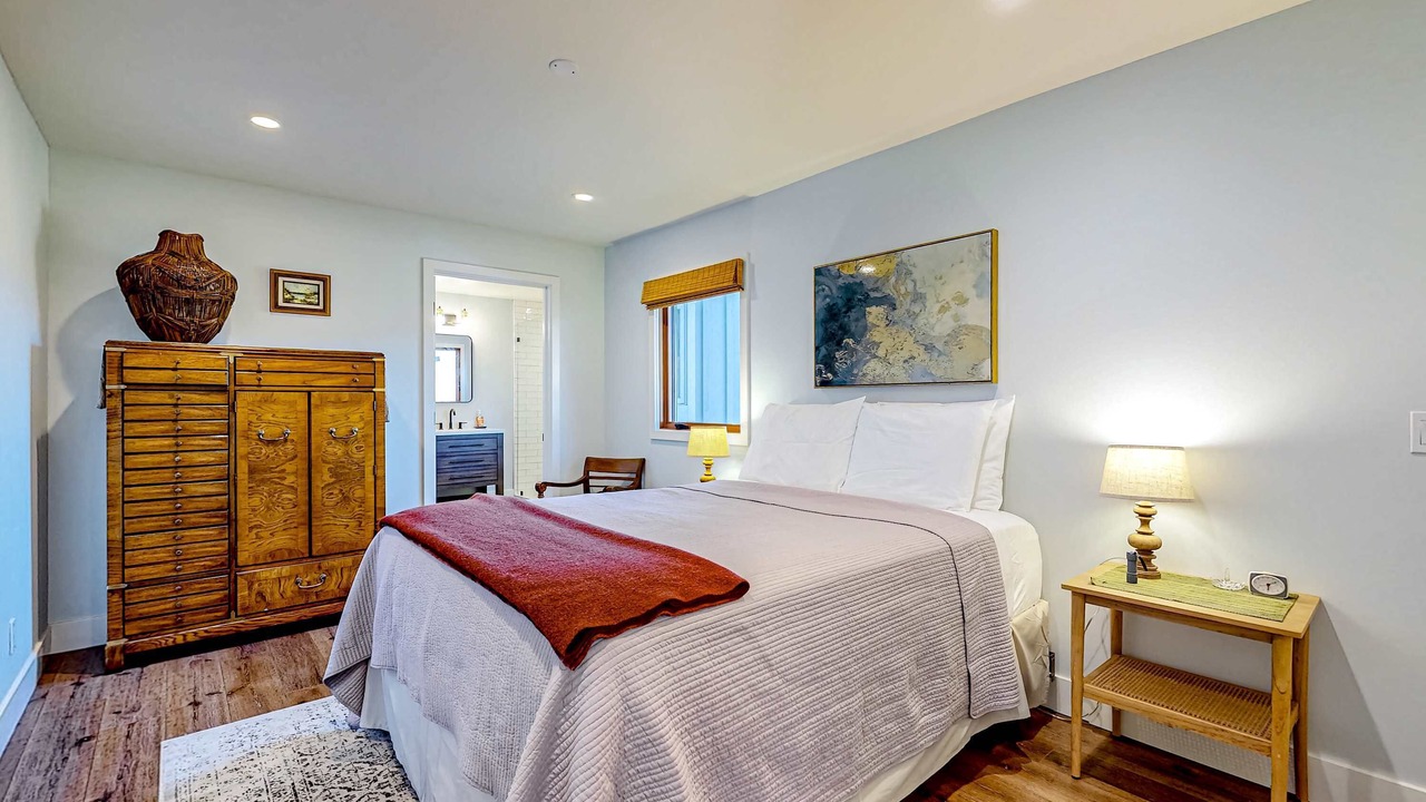 Photo of Bedroom in Elk