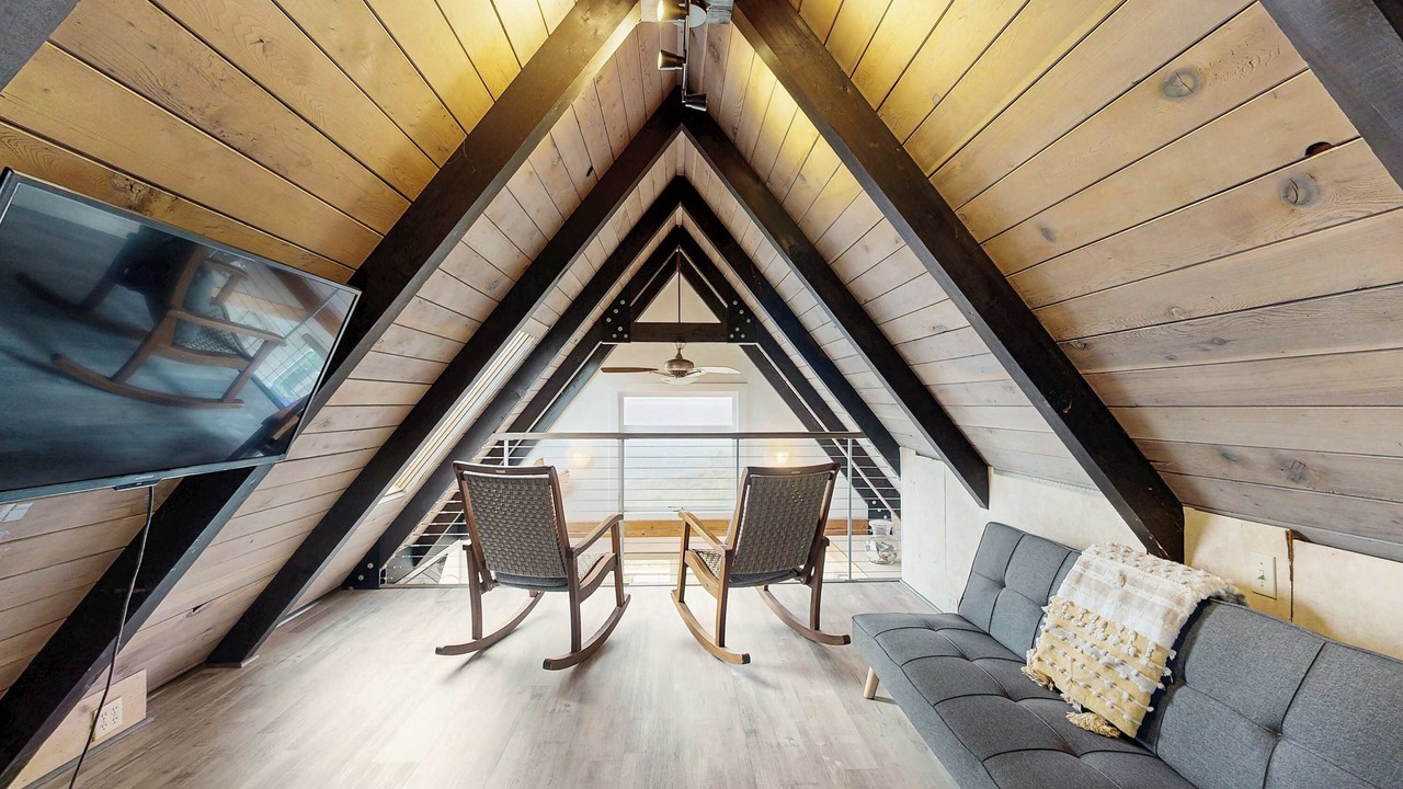 Photo of Livingroom in Fort Bragg