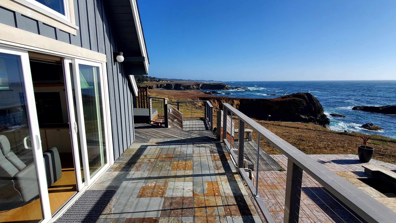 Photo of Patio Balcony in Fort Bragg