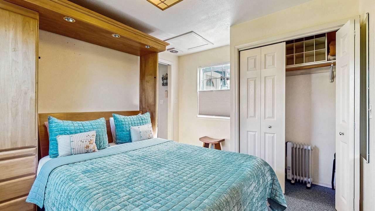 Photo of Bedroom in Mendocino