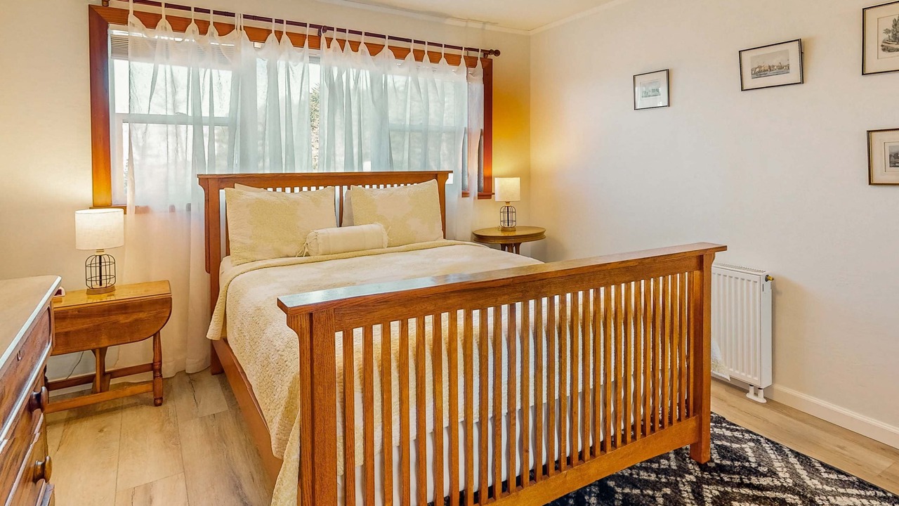 Photo of Bedroom in Mendocino