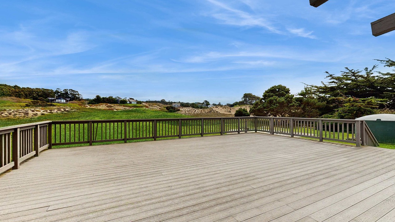 Photo of Patio Balcony in Fort Bragg