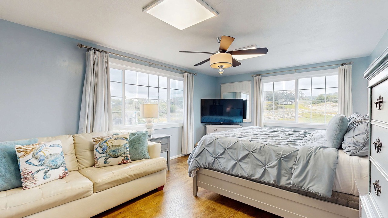 Photo of Bedroom in Fort Bragg