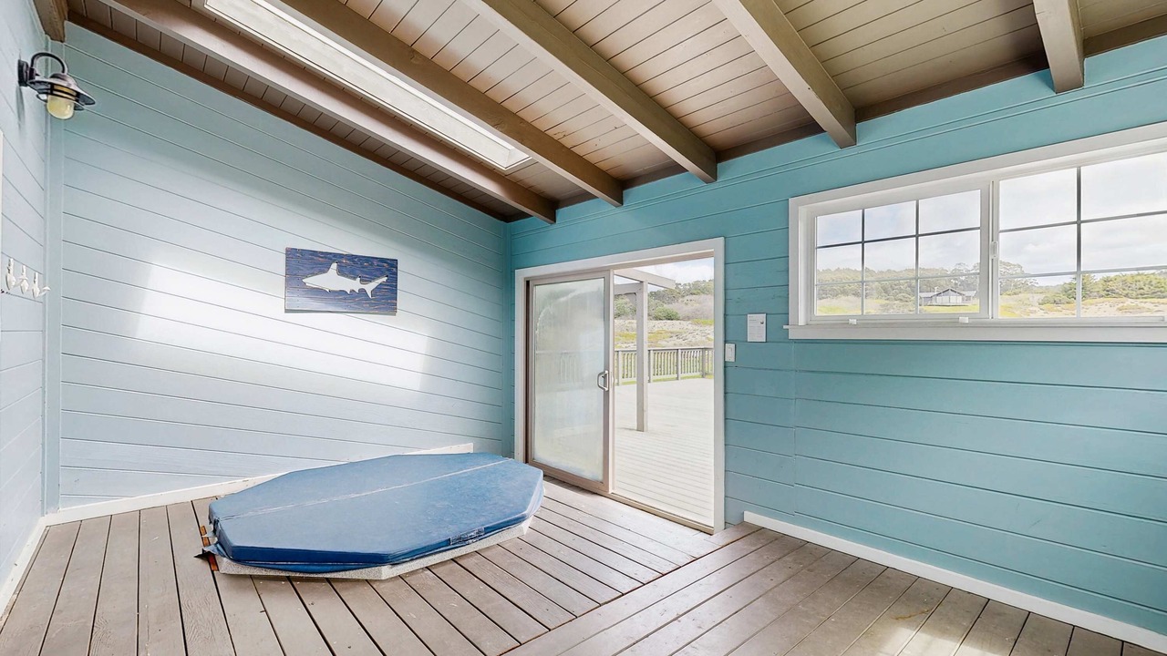 Photo of Others in Fort Bragg