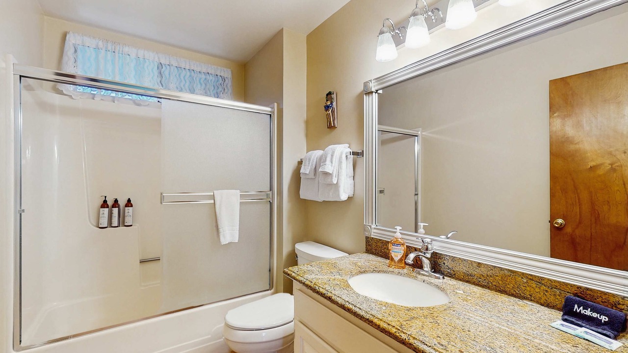Photo of Bathroom in Fort Bragg