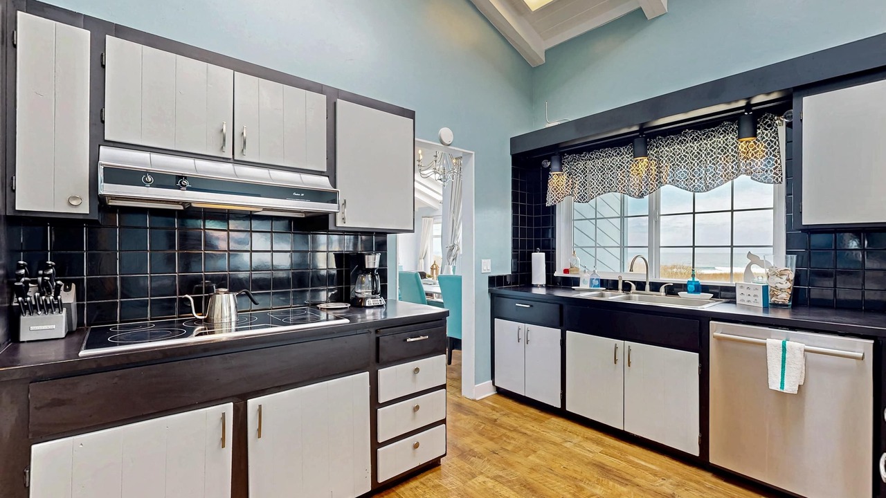 Photo of Kitchen in Fort Bragg