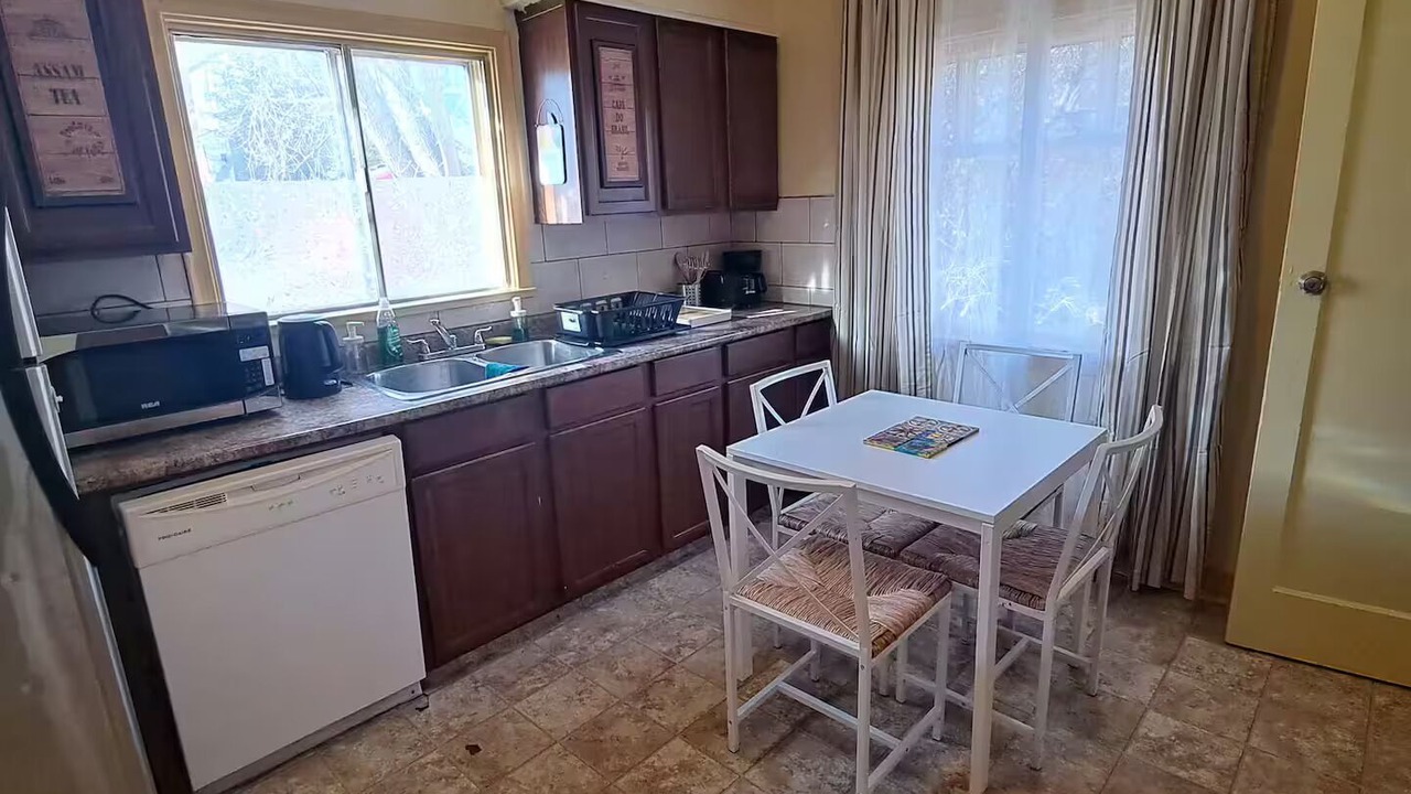 Photo of Kitchen in Crescent Heights