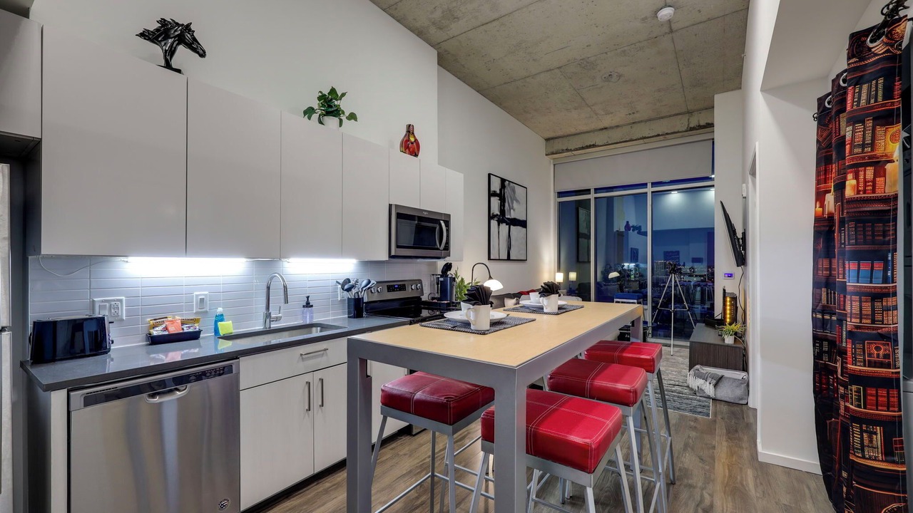 Photo of Kitchen in Music Row