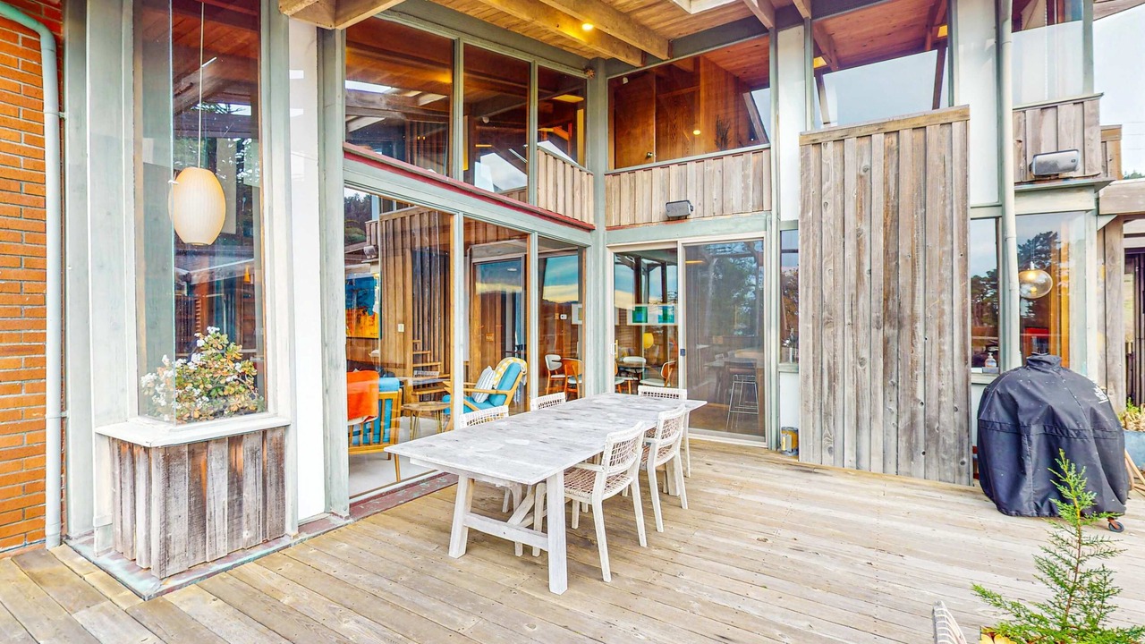 Photo of Outdoor in Elk