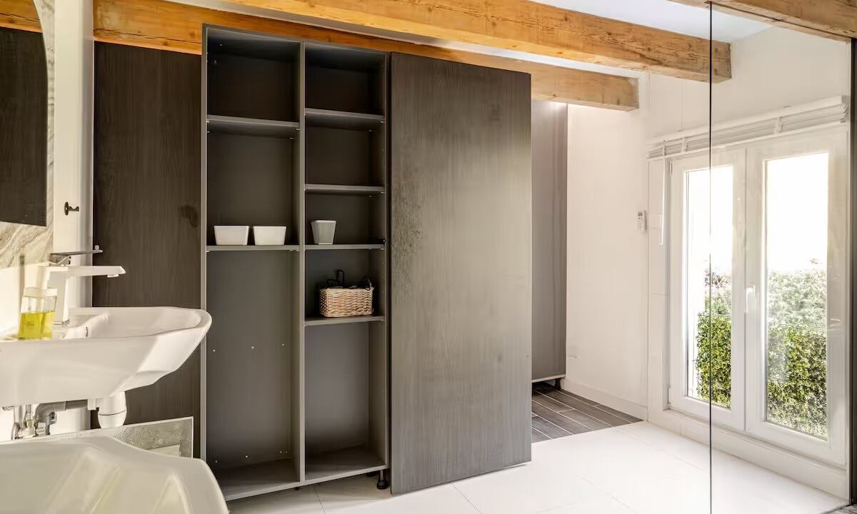 Photo of Bathroom in Gairaut