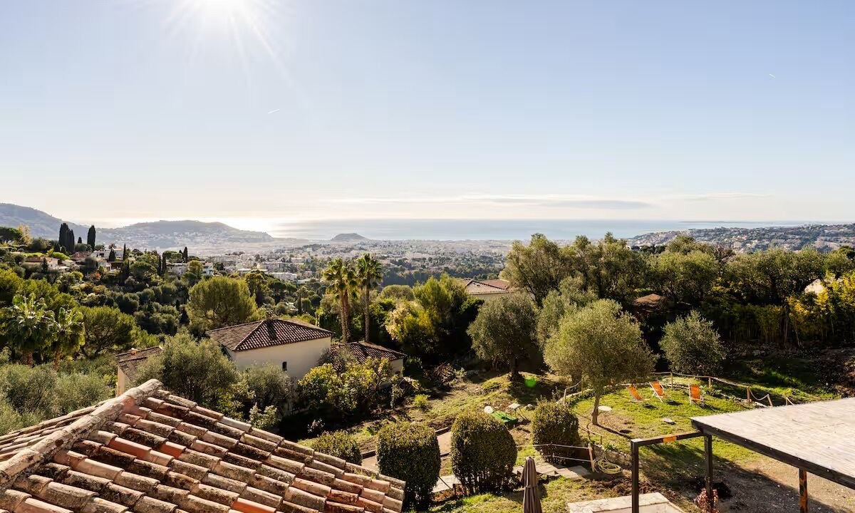 Photo of Outdoor in Gairaut