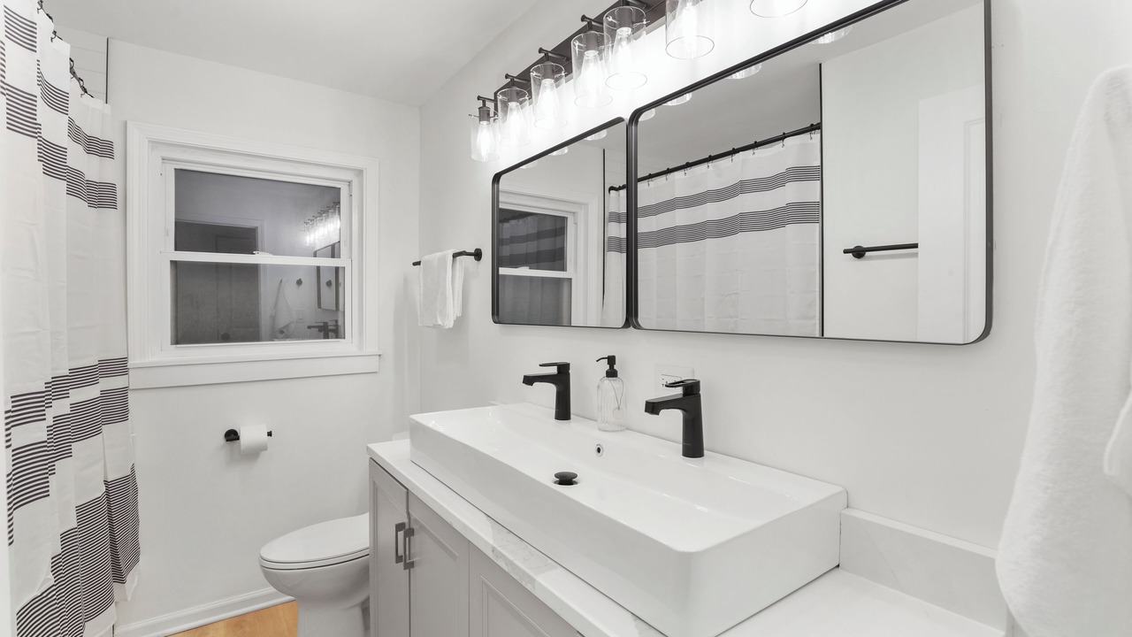 Photo of Bathroom in La Grange Park