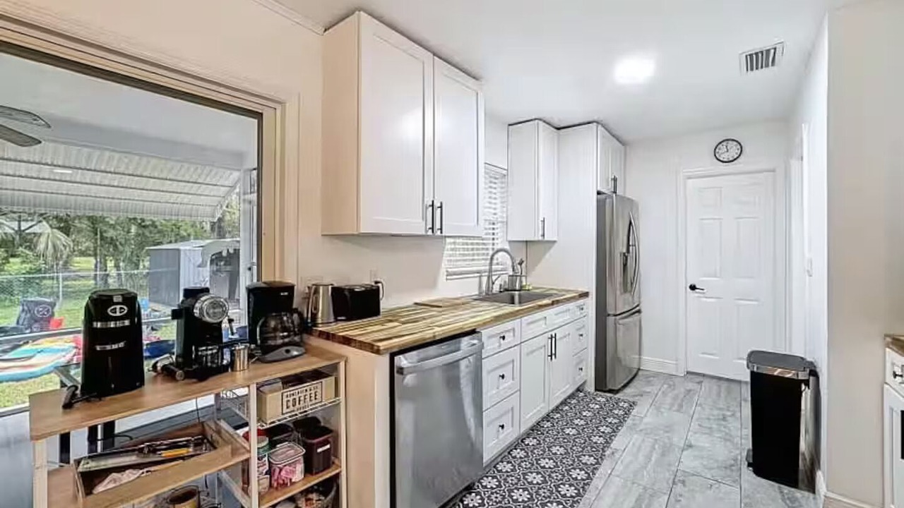 Photo of Kitchen in Crystal River